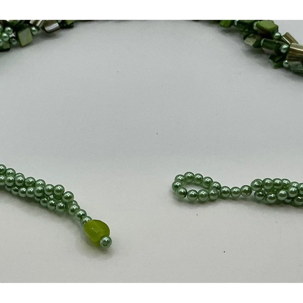 Vintage-Inspired Beautiful Green‎ Beaded Layered 23